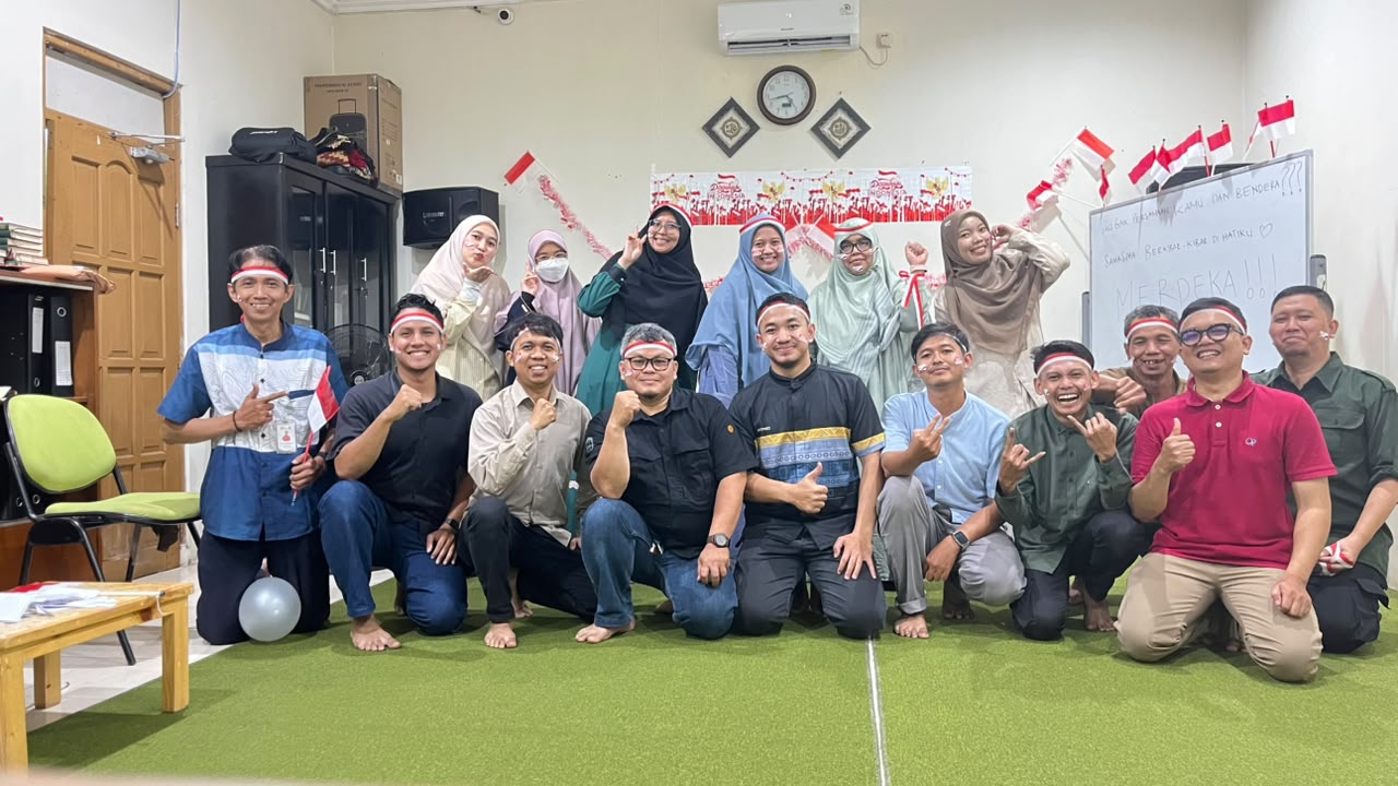 BMT Huwaiza Merayakan HUT ke-81 Kemerdekaan Republik Indonesia dengan Berbagai Lomba